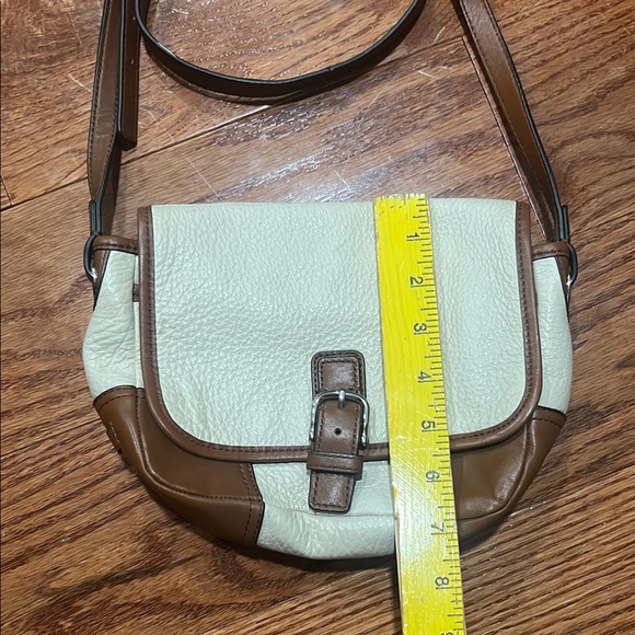Coach HADLEY GRAIN LEATHER FIELD BAG - Picture 5 of 9